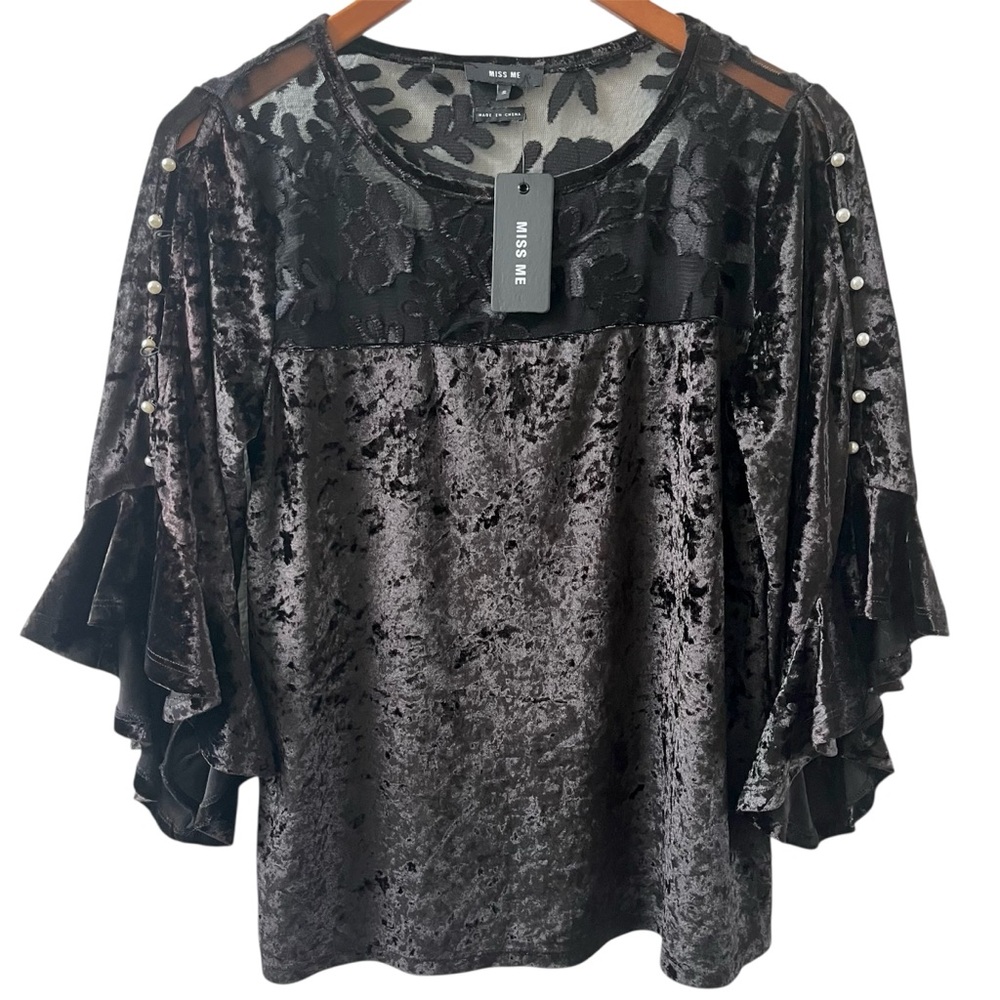 Miss Me Womens Top NWT Small Black Crushed Velvet Pearl Cold Shoulder Lace Bell
